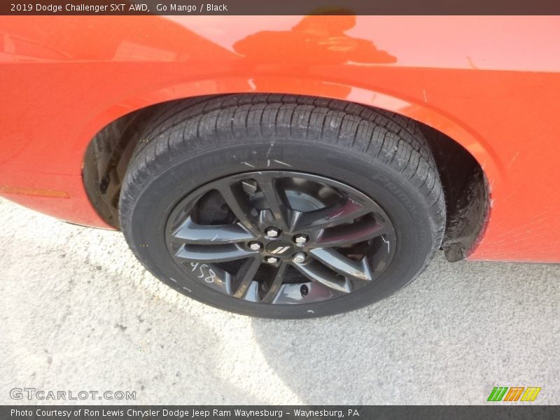 Go Mango / Black 2019 Dodge Challenger SXT AWD