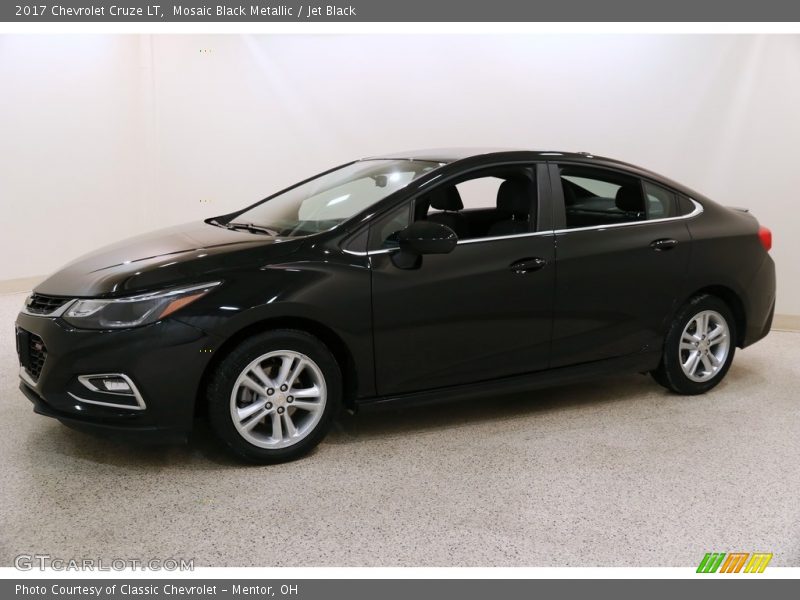 Mosaic Black Metallic / Jet Black 2017 Chevrolet Cruze LT