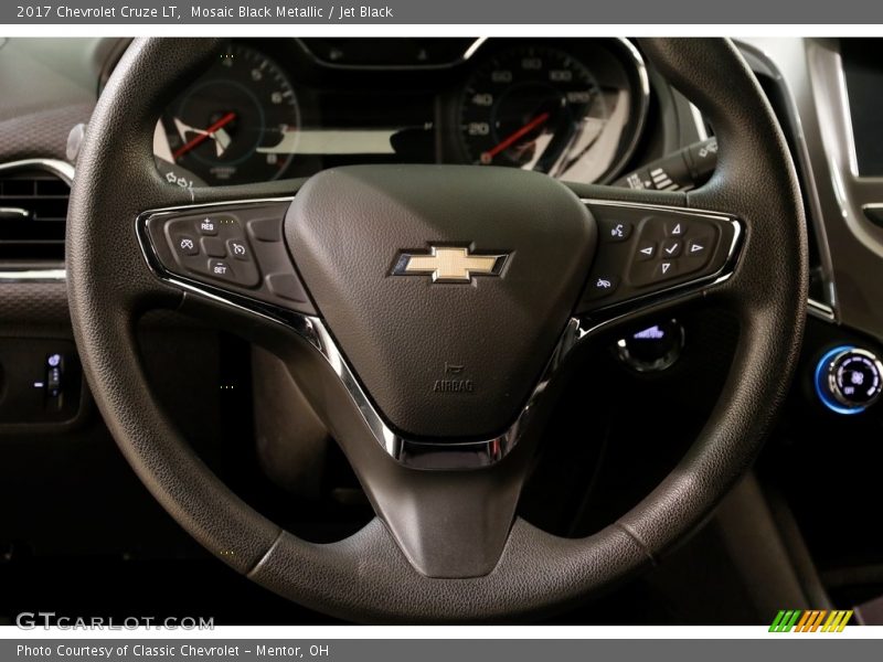 Mosaic Black Metallic / Jet Black 2017 Chevrolet Cruze LT