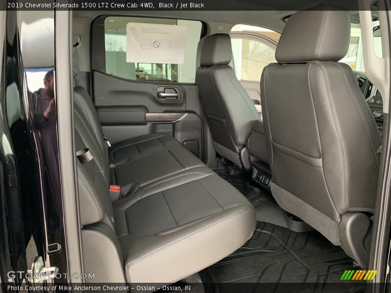Black / Jet Black 2019 Chevrolet Silverado 1500 LTZ Crew Cab 4WD