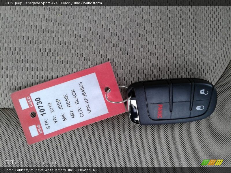 Black / Black/Sandstorm 2019 Jeep Renegade Sport 4x4