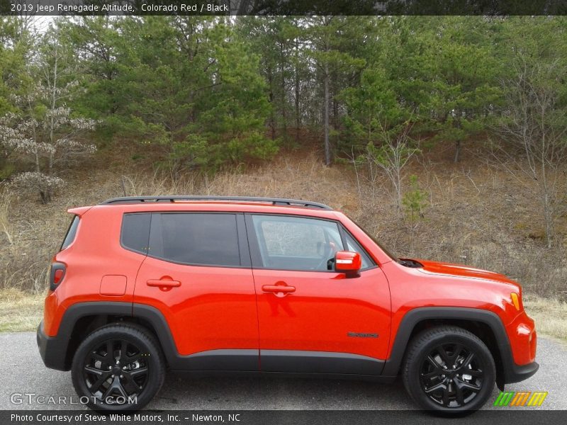 Colorado Red / Black 2019 Jeep Renegade Altitude