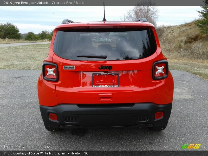 Colorado Red / Black 2019 Jeep Renegade Altitude