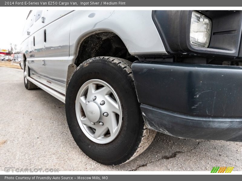 Ingot Silver / Medium Flint 2014 Ford E-Series Van E250 Cargo Van