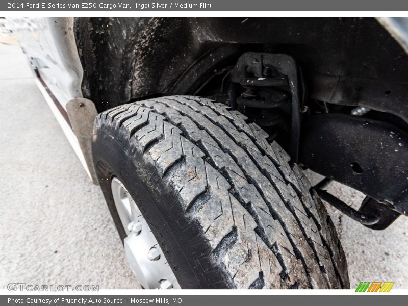 Ingot Silver / Medium Flint 2014 Ford E-Series Van E250 Cargo Van