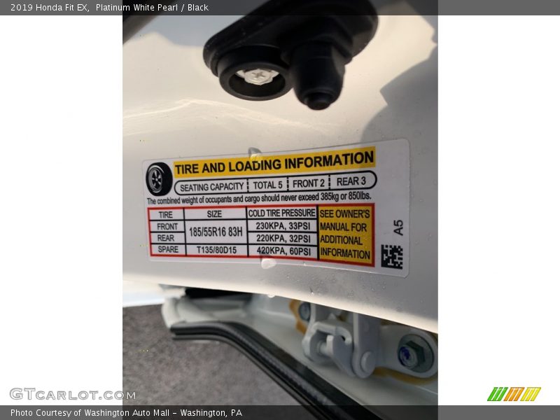 Platinum White Pearl / Black 2019 Honda Fit EX