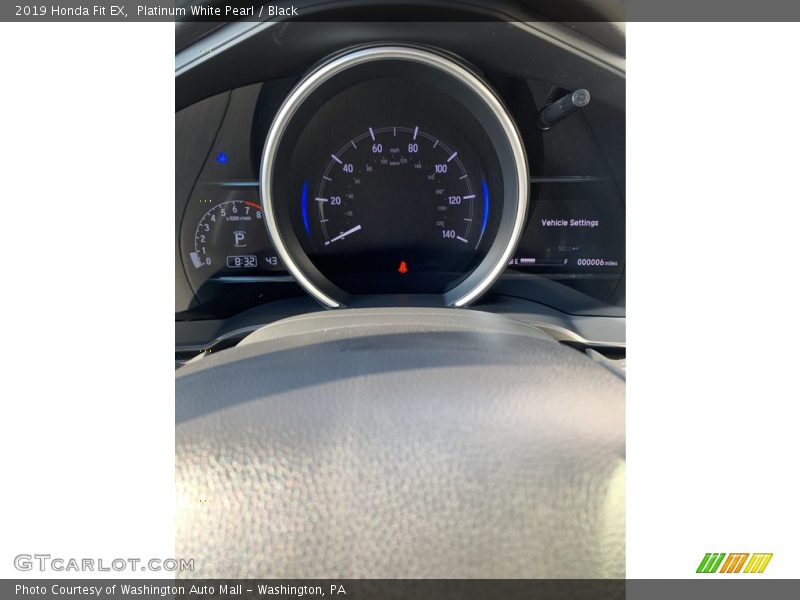 Platinum White Pearl / Black 2019 Honda Fit EX