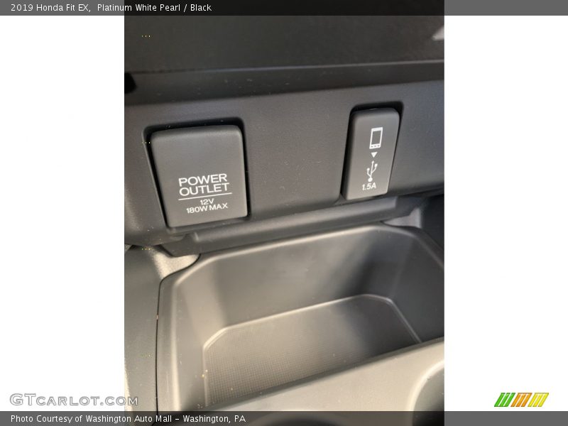Platinum White Pearl / Black 2019 Honda Fit EX
