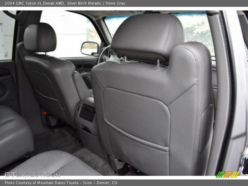 Silver Birch Metallic / Stone Gray 2004 GMC Yukon XL Denali AWD