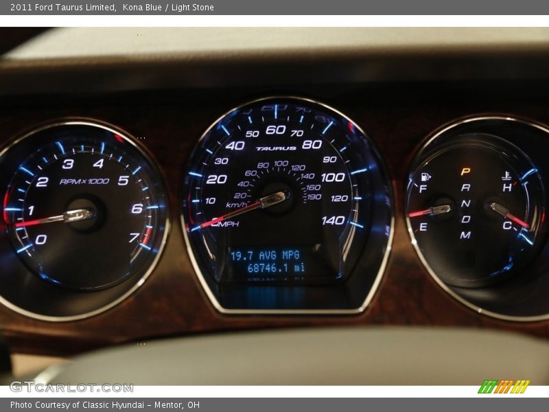 Kona Blue / Light Stone 2011 Ford Taurus Limited
