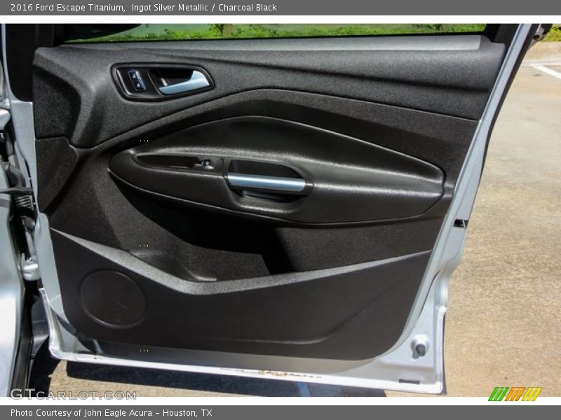 Ingot Silver Metallic / Charcoal Black 2016 Ford Escape Titanium