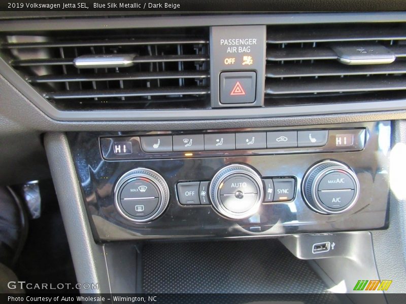 Blue Silk Metallic / Dark Beige 2019 Volkswagen Jetta SEL