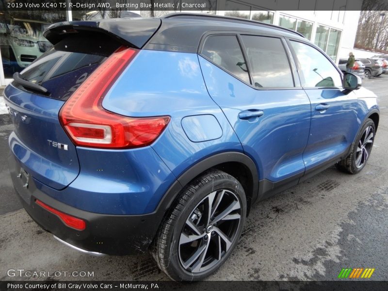 Bursting Blue Metallic / Charcoal 2019 Volvo XC40 T5 R-Design AWD