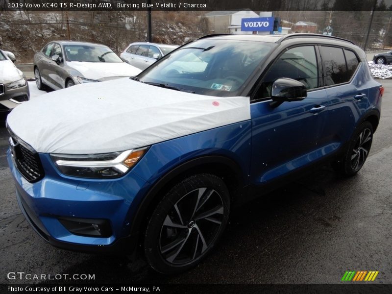 Bursting Blue Metallic / Charcoal 2019 Volvo XC40 T5 R-Design AWD