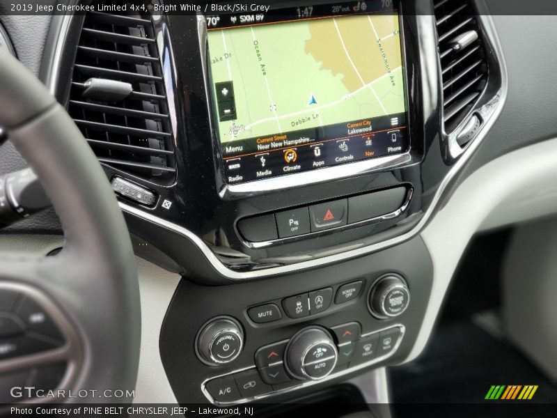 Bright White / Black/Ski Grey 2019 Jeep Cherokee Limited 4x4
