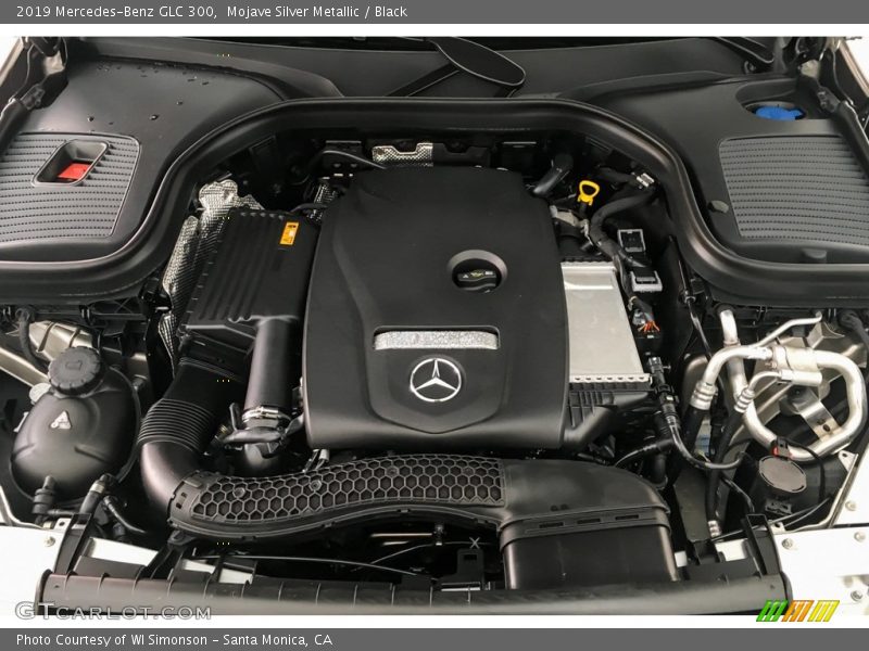 Mojave Silver Metallic / Black 2019 Mercedes-Benz GLC 300