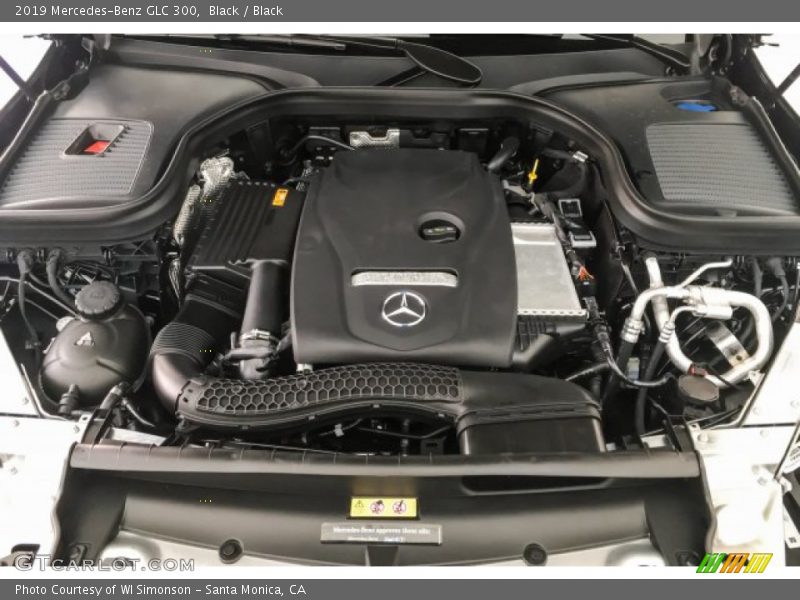 Black / Black 2019 Mercedes-Benz GLC 300