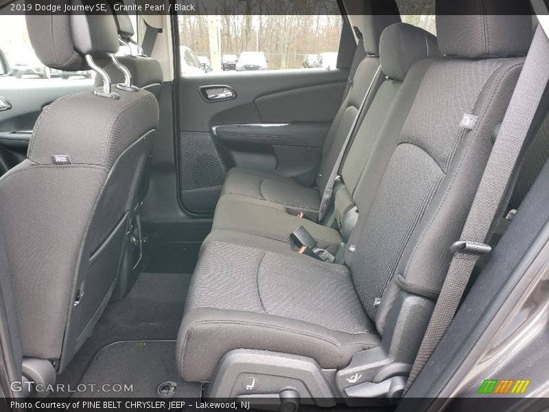 Granite Pearl / Black 2019 Dodge Journey SE