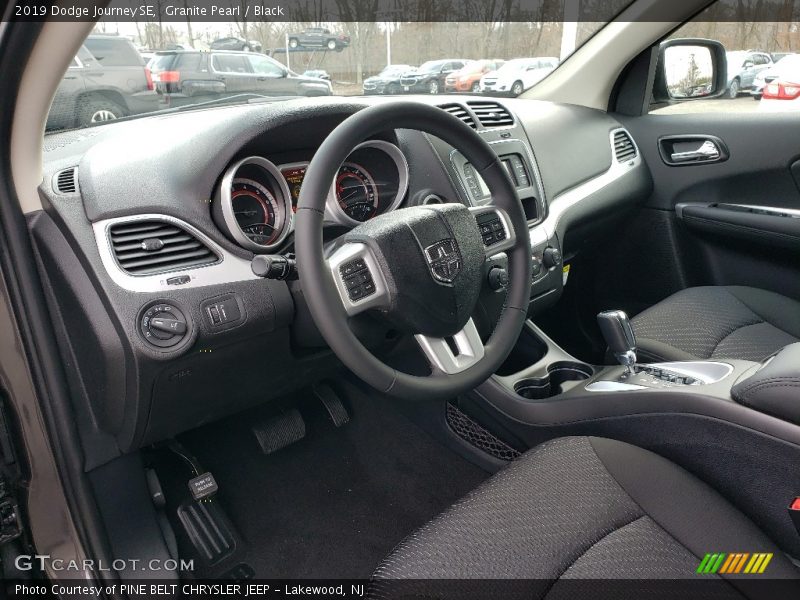 Granite Pearl / Black 2019 Dodge Journey SE