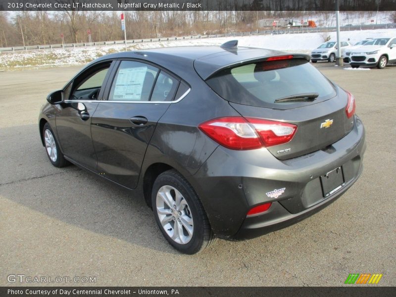 Nightfall Gray Metallic / Black 2019 Chevrolet Cruze LT Hatchback