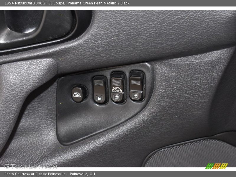 Controls of 1994 3000GT SL Coupe