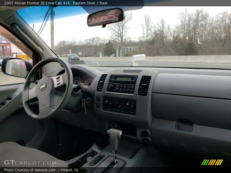 Radiant Silver / Steel 2007 Nissan Frontier SE Crew Cab 4x4