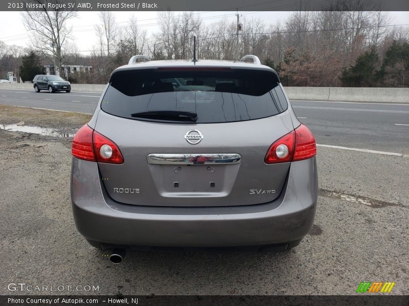 Frosted Steel / Black 2013 Nissan Rogue SV AWD