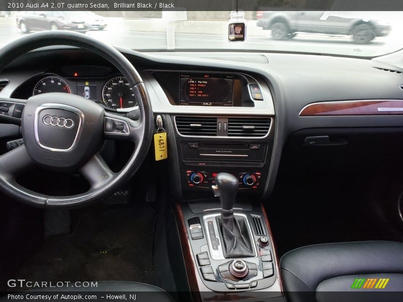 Brilliant Black / Black 2010 Audi A4 2.0T quattro Sedan