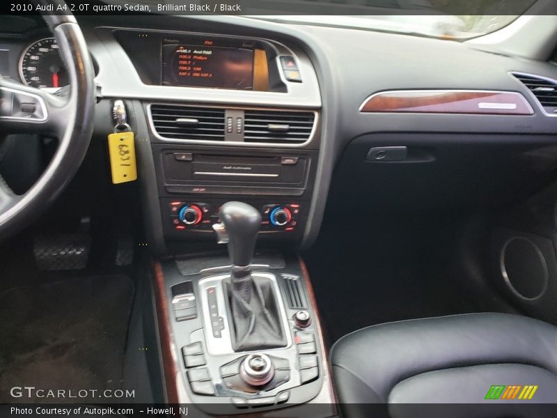 Brilliant Black / Black 2010 Audi A4 2.0T quattro Sedan