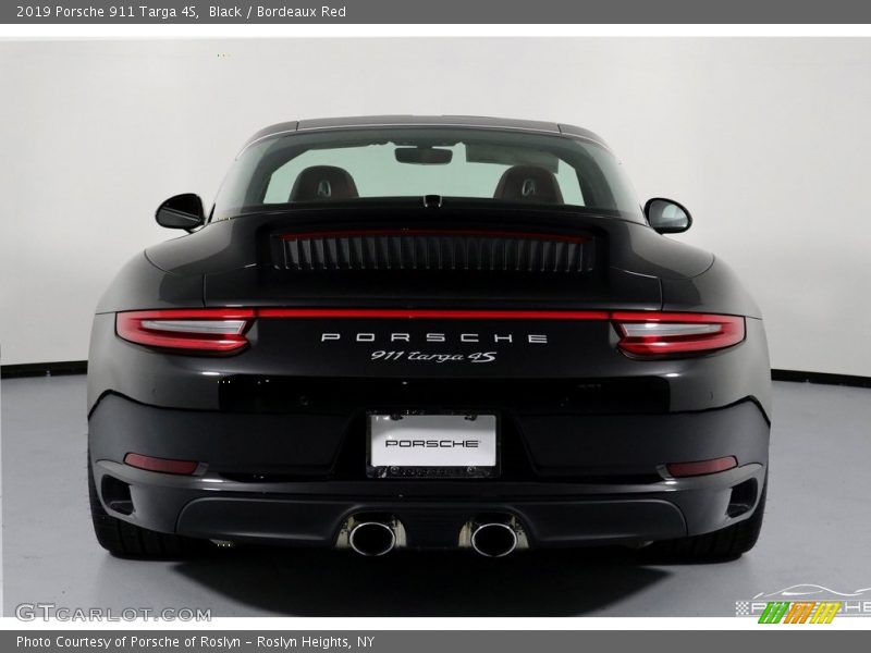 Black / Bordeaux Red 2019 Porsche 911 Targa 4S