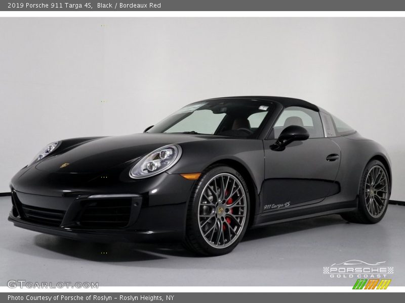 Black / Bordeaux Red 2019 Porsche 911 Targa 4S