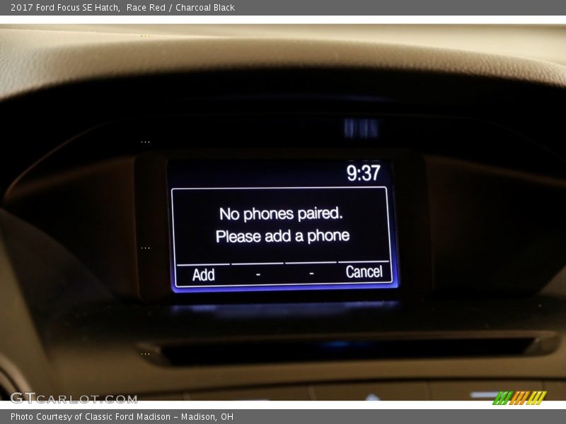 Race Red / Charcoal Black 2017 Ford Focus SE Hatch