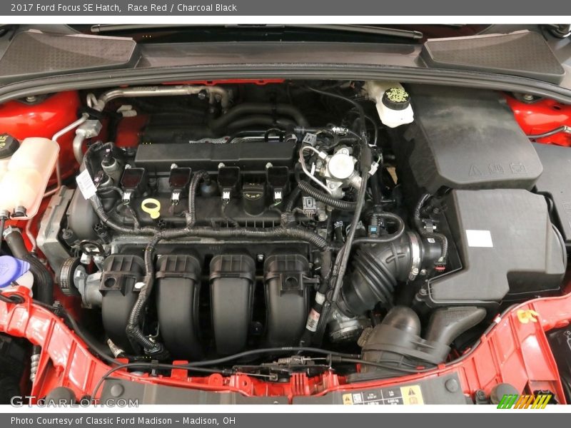 Race Red / Charcoal Black 2017 Ford Focus SE Hatch