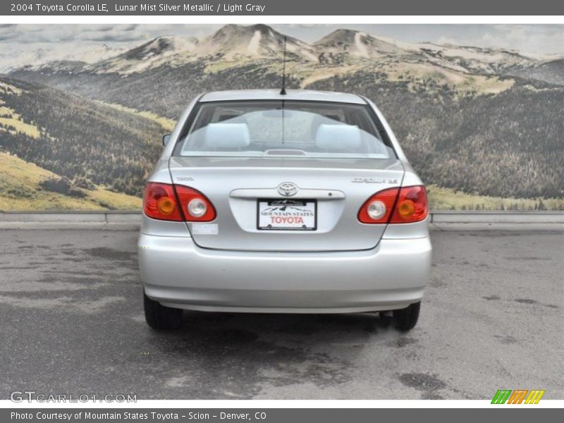 Lunar Mist Silver Metallic / Light Gray 2004 Toyota Corolla LE