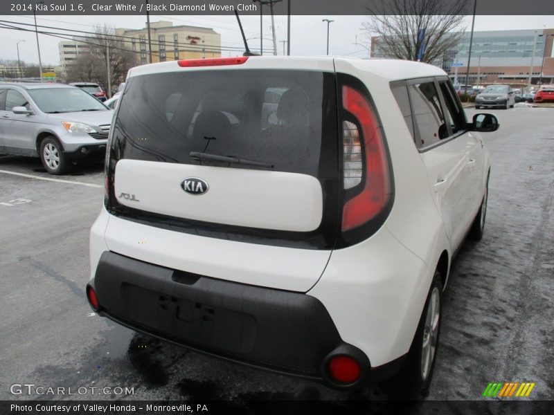 Clear White / Black Diamond Woven Cloth 2014 Kia Soul 1.6