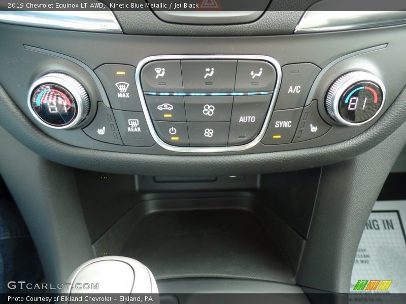 Kinetic Blue Metallic / Jet Black 2019 Chevrolet Equinox LT AWD