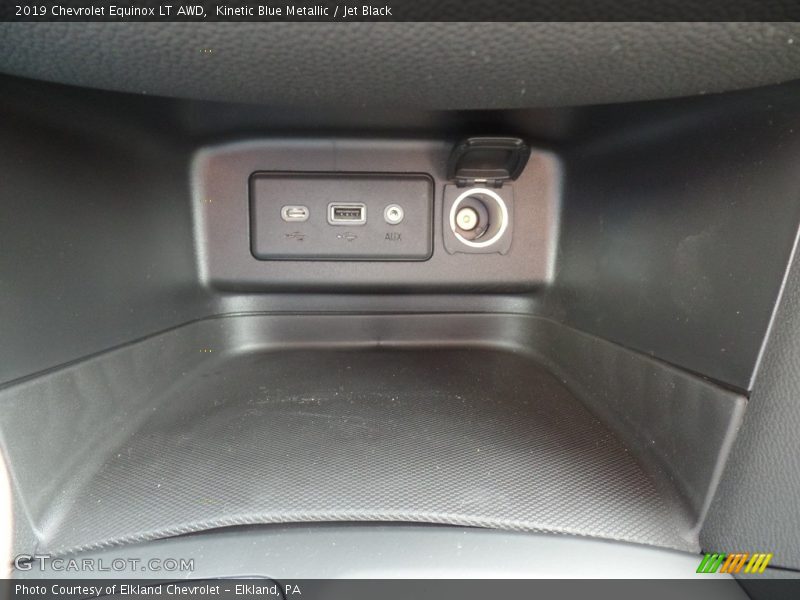 Kinetic Blue Metallic / Jet Black 2019 Chevrolet Equinox LT AWD