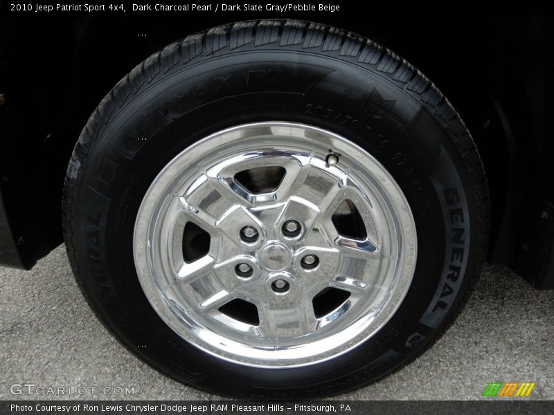 Dark Charcoal Pearl / Dark Slate Gray/Pebble Beige 2010 Jeep Patriot Sport 4x4