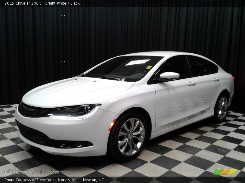 Bright White / Black 2015 Chrysler 200 S