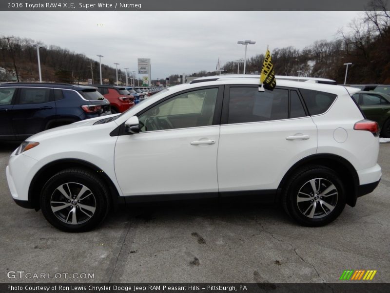 Super White / Nutmeg 2016 Toyota RAV4 XLE