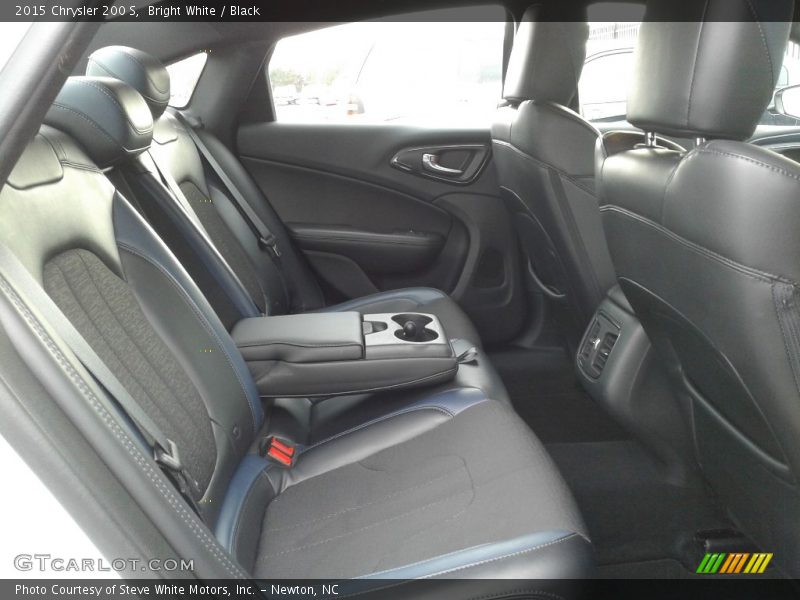 Bright White / Black 2015 Chrysler 200 S