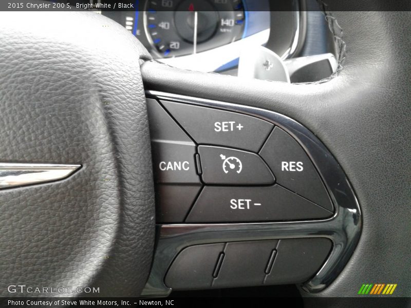Bright White / Black 2015 Chrysler 200 S