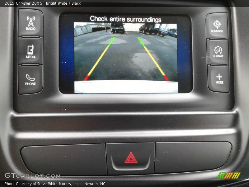 Bright White / Black 2015 Chrysler 200 S