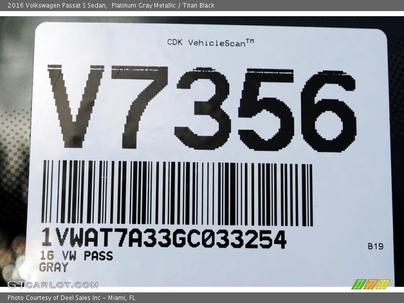 Platinum Gray Metallic / Titan Black 2016 Volkswagen Passat S Sedan