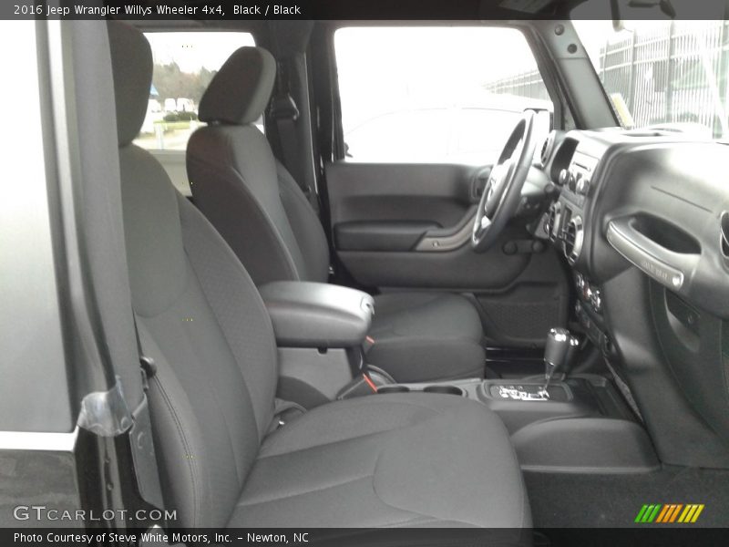 Black / Black 2016 Jeep Wrangler Willys Wheeler 4x4