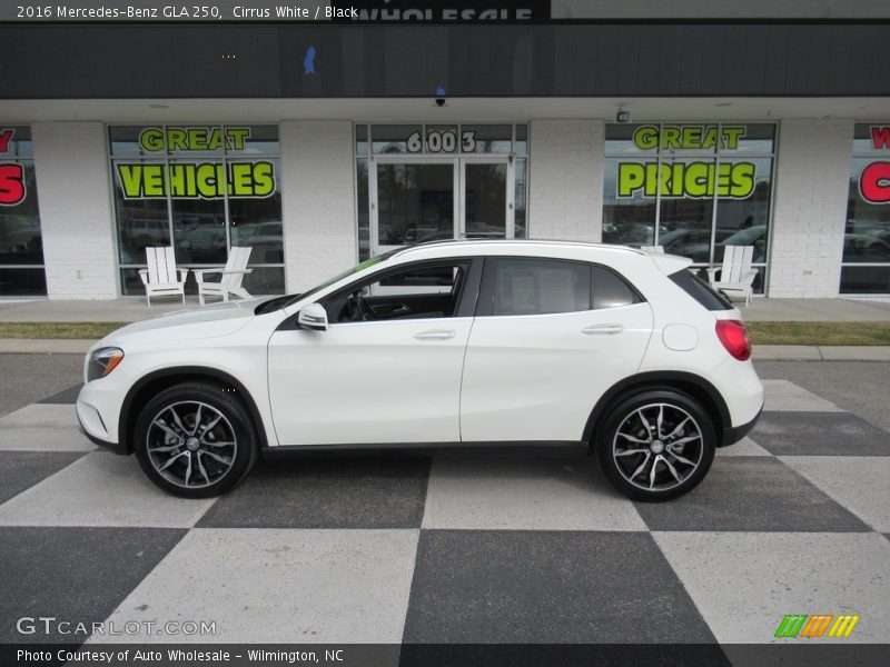Cirrus White / Black 2016 Mercedes-Benz GLA 250