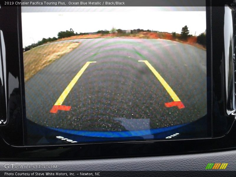 Ocean Blue Metallic / Black/Black 2019 Chrysler Pacifica Touring Plus