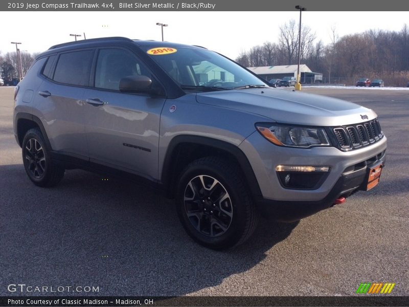 Billet Silver Metallic / Black/Ruby 2019 Jeep Compass Trailhawk 4x4