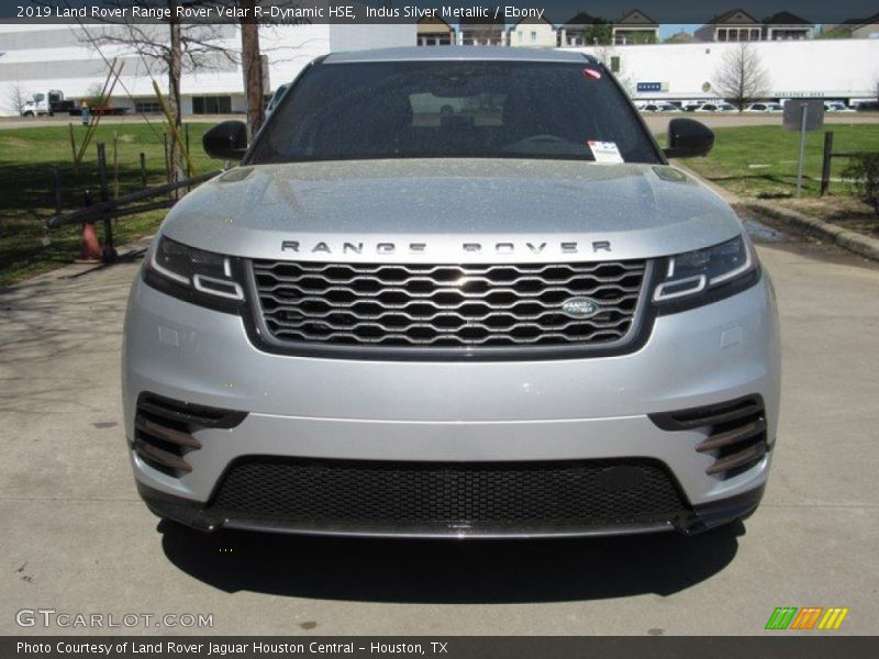 Indus Silver Metallic / Ebony 2019 Land Rover Range Rover Velar R-Dynamic HSE