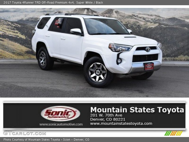 Super White / Black 2017 Toyota 4Runner TRD Off-Road Premium 4x4